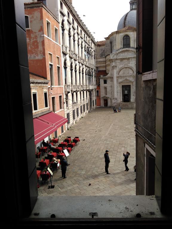 Albergo Al Gobbo Veneţia Exterior foto